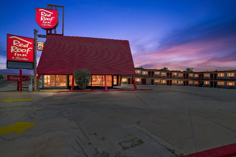 Red Roof Inn Needles image