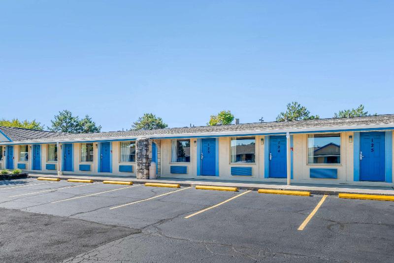 RODEWAY INN Hilliard Area image