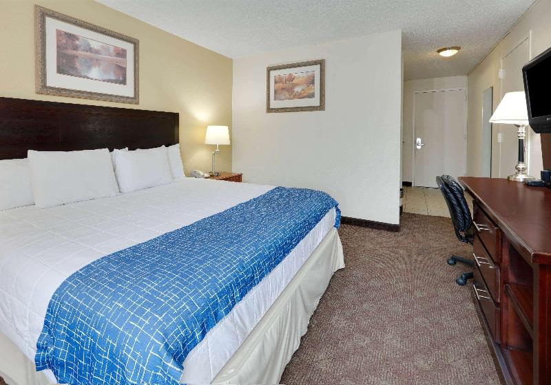 Bed room