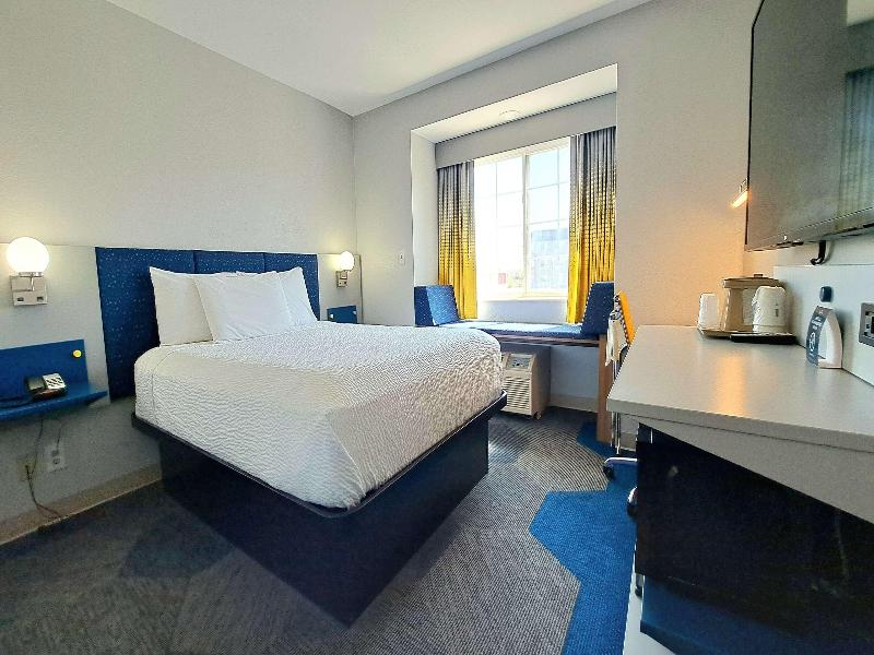 DOUBLE Accessible-Queen Size Bed