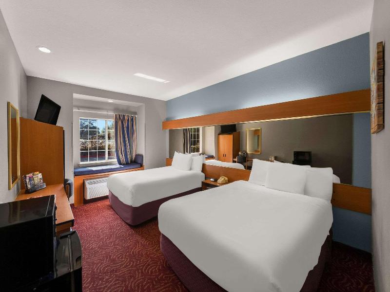 Econo Lodge Inn & Suites image