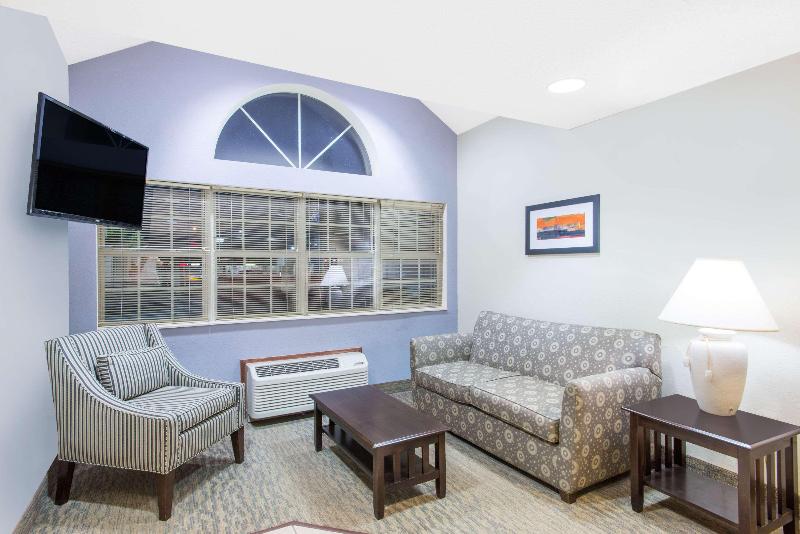 Microtel Inn & Suites By Wyndham Seneca Falls image