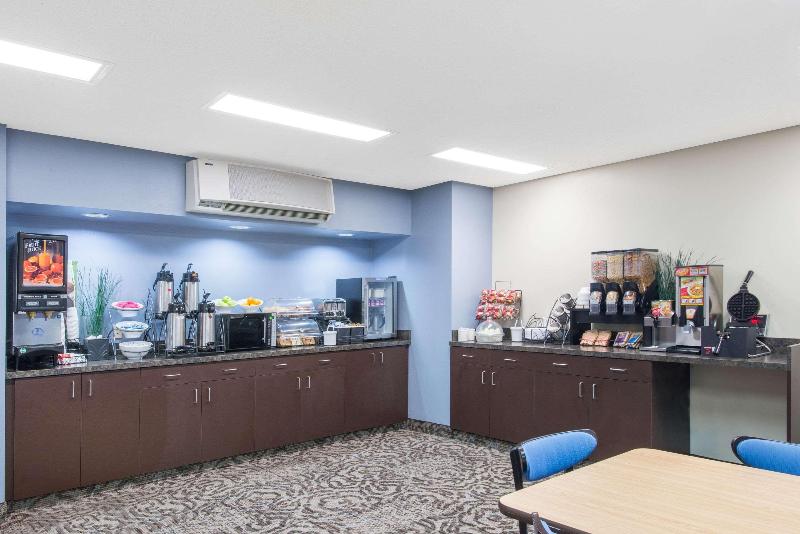 Microtel Inn & Suites By Wyndham Seneca Falls image