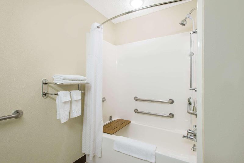 Microtel Inn & Suites By Wyndham Seneca Falls image