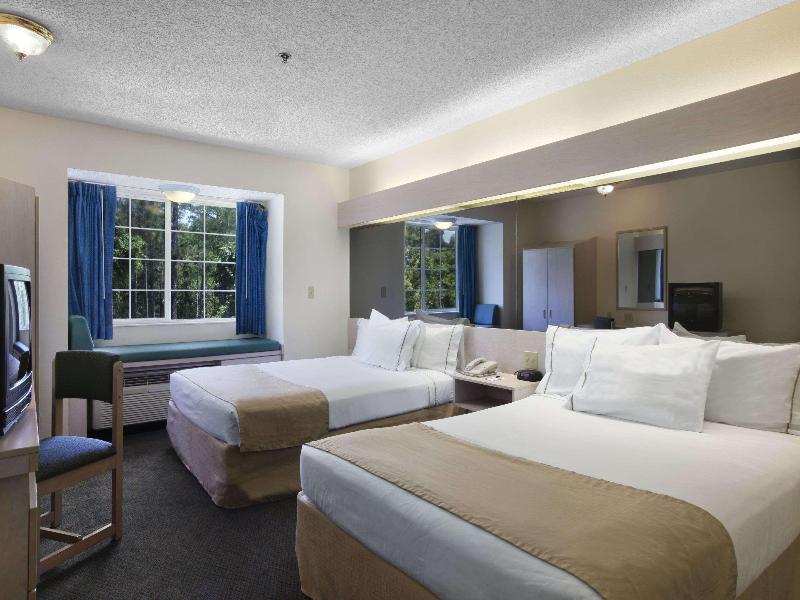 Microtel Inn & Suites By Wyndham Palm Coast I-95