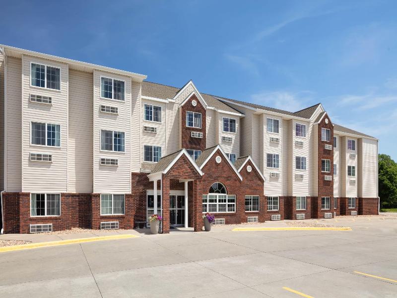 Microtel Inn & Suites By Wyndham Kearney