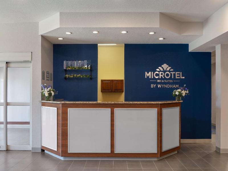 Microtel Inn & Suites By Wyndham Kearney