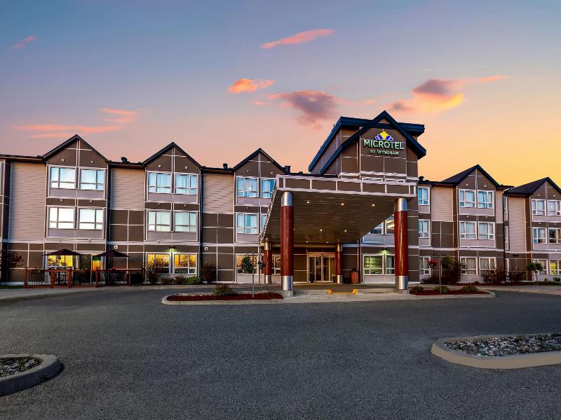 Microtel Inn & Suites By Wyndham Timmins