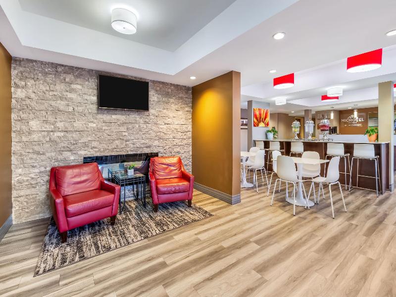 Microtel Inn & Suites By Wyndham Timmins