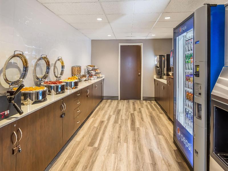 Microtel Inn & Suites By Wyndham Timmins