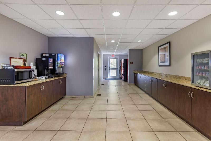 Microtel Inn & Suites By Wyndham Sylva Dillsboro image