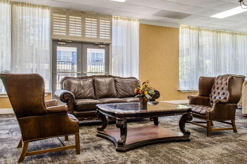 Quality Inn & Suites Laurel area image