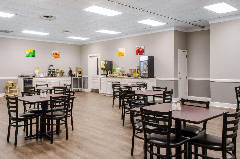 Quality Inn & Suites Laurel area image