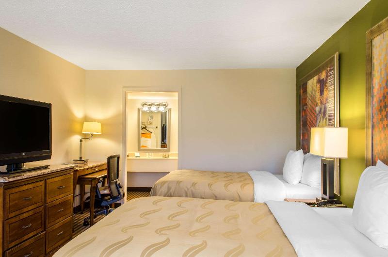 Quality Inn & Suites Laurel area image
