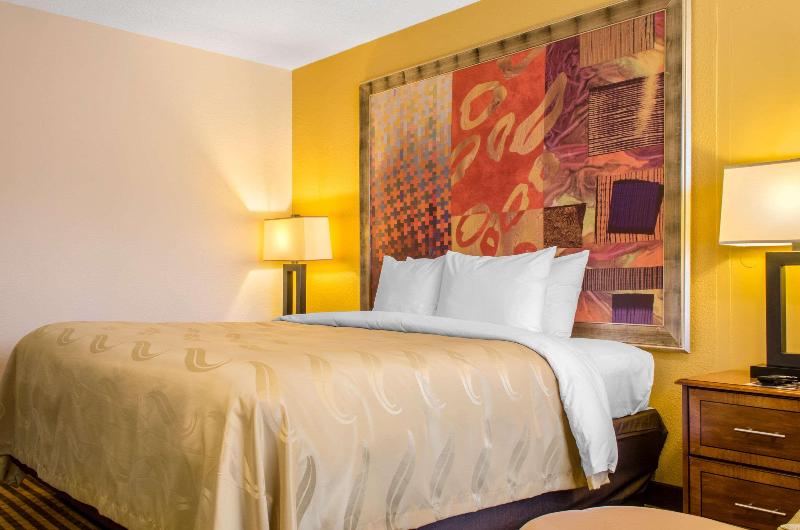 Quality Inn & Suites Laurel area image
