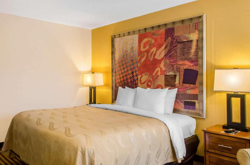Quality Inn & Suites Laurel area image