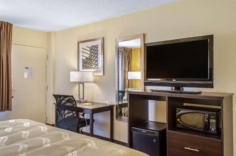 Quality Inn & Suites Laurel area image