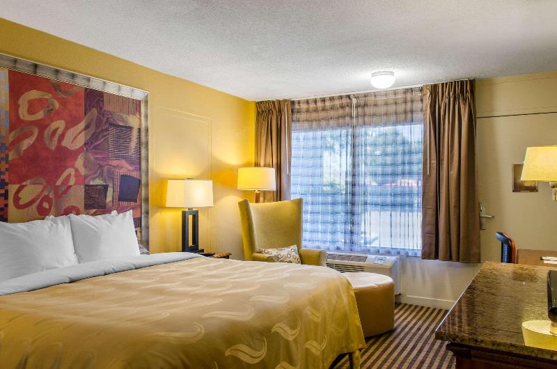 Quality Inn & Suites Laurel area image