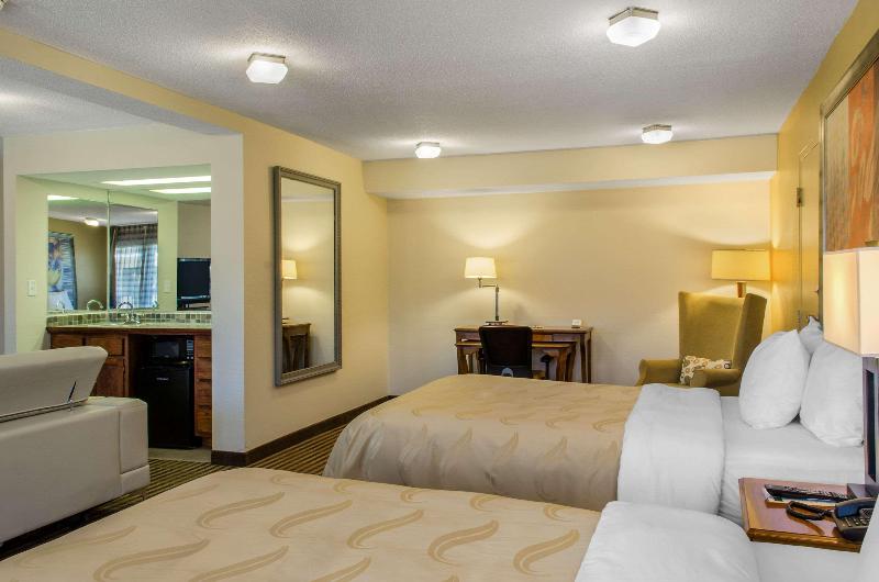 Quality Inn & Suites Laurel area image