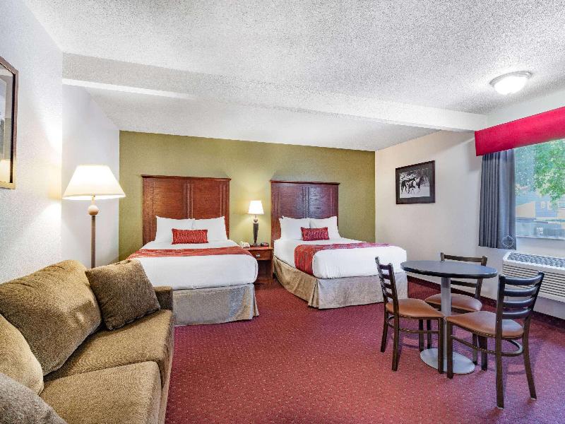 Baymont by Wyndham Bozeman image