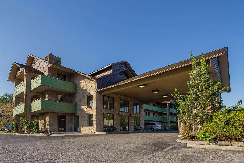 Ramada by Wyndham Pigeon Forge South