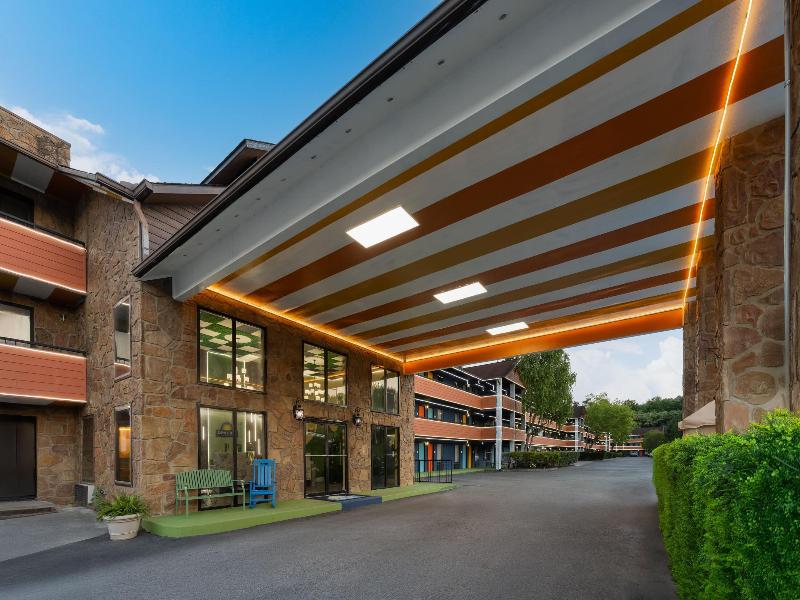 Days Inn by Wyndham Pigeon Forge Parkway