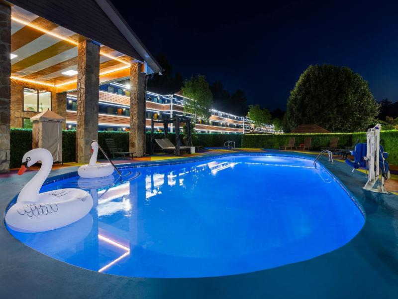 Days Inn by Wyndham Pigeon Forge Parkway