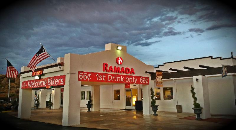 Hotel Ramada by Wyndham Kingman