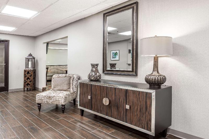 Comfort Inn Huntington Near University Area image