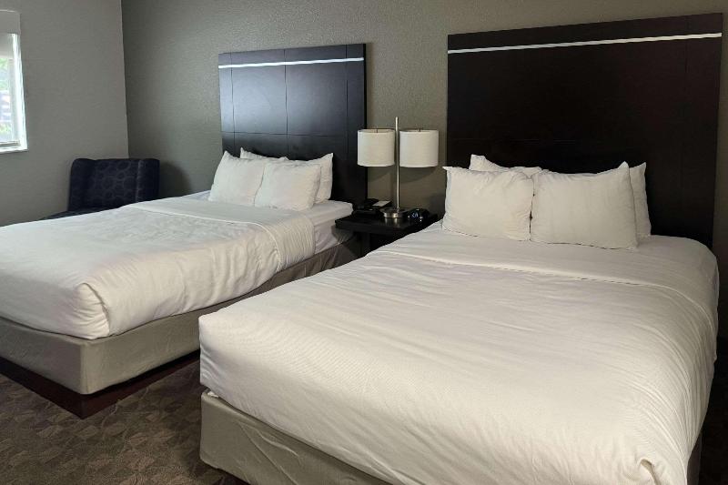 Comfort Inn Huntington Near University Area image