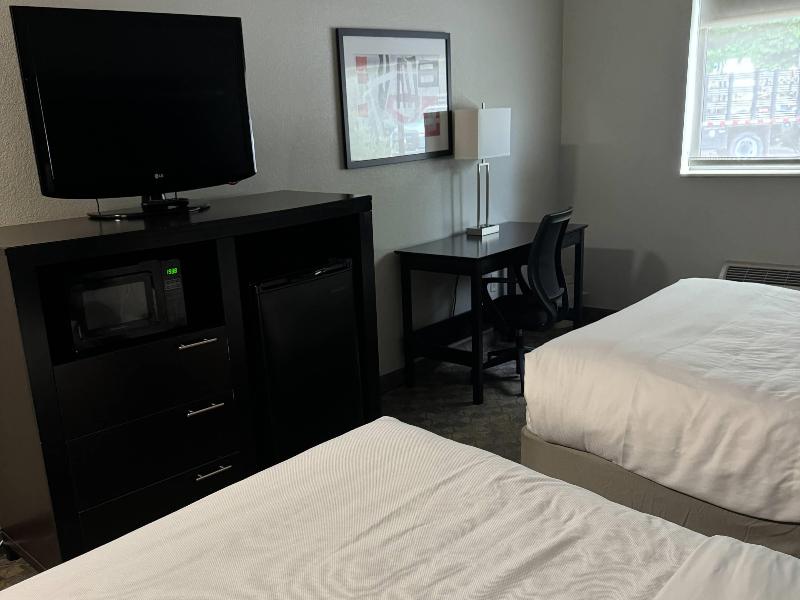 Comfort Inn Huntington Near University Area image