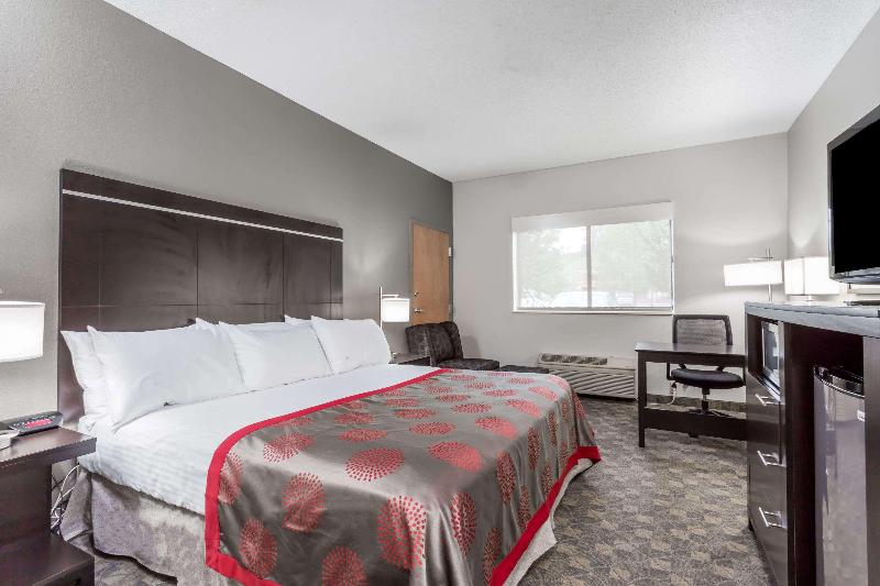 Comfort Inn Huntington Near University Area image
