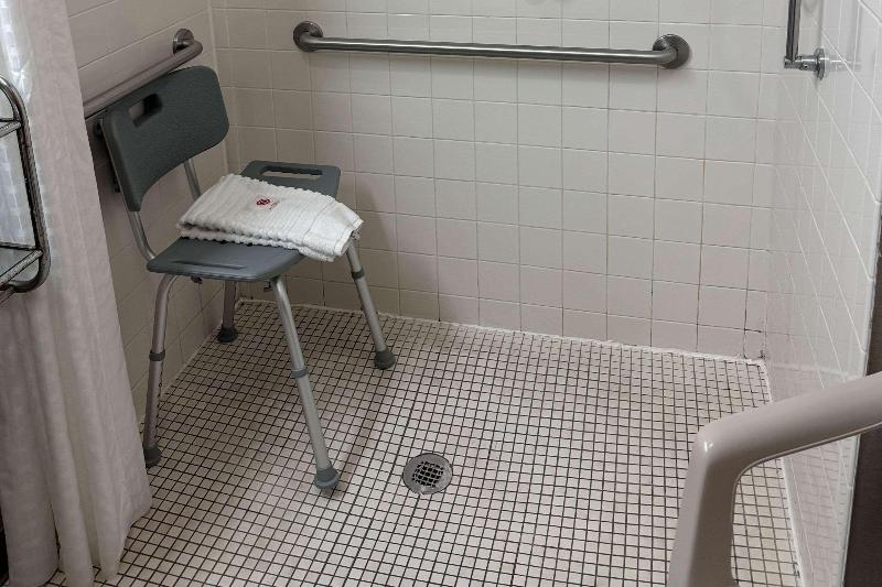 Comfort Inn Huntington Near University Area image