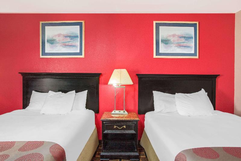 Bed room