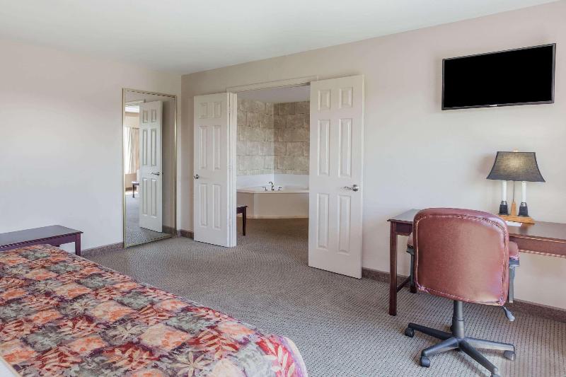 Bed room