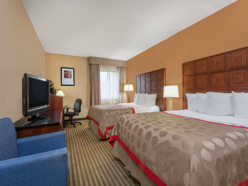 Ramada by Wyndham Columbus Polaris image
