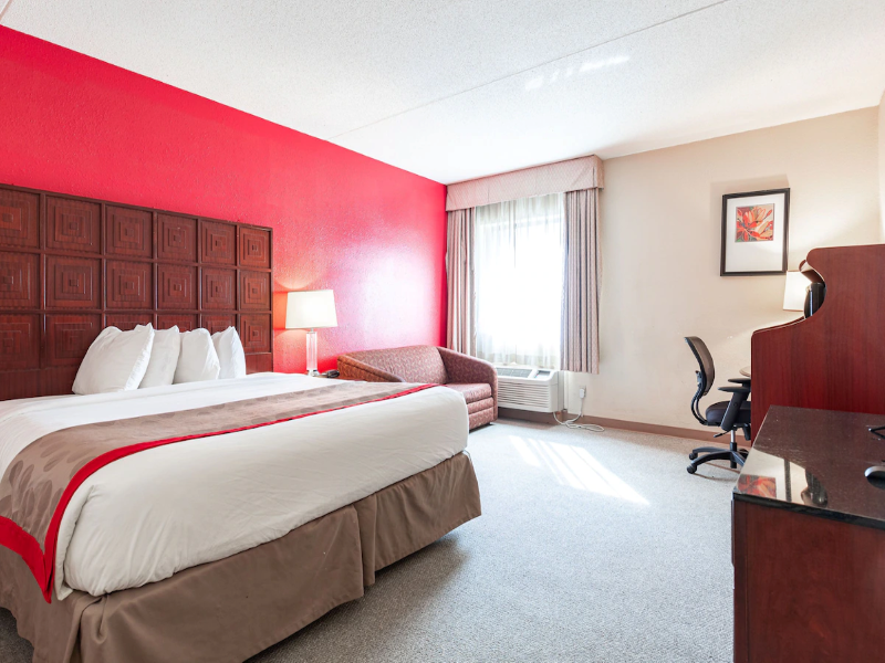 Ramada by Wyndham Columbus Polaris image
