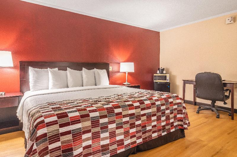 Red Roof Inn Ashtabula - Austinburg image