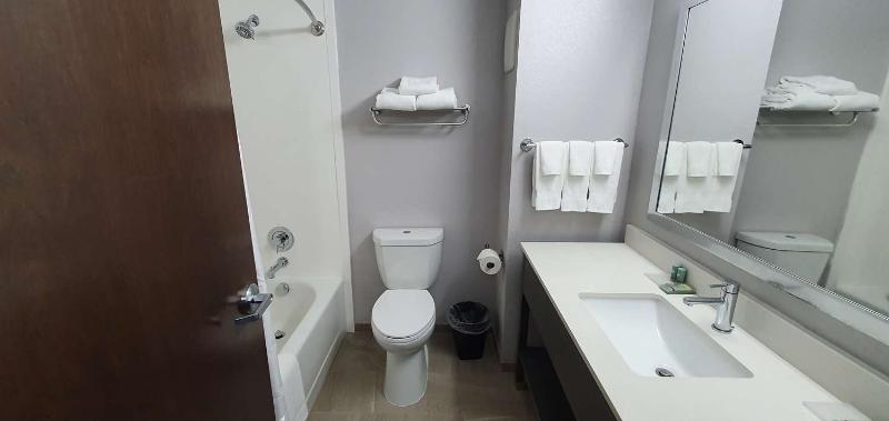 Best Western Brewton Inn image