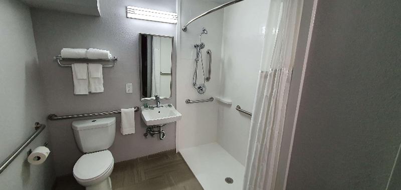 Best Western Brewton Inn image