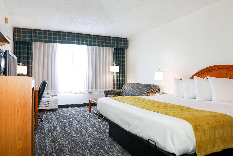 Ramada By Wyndham Cumberland Downtown image