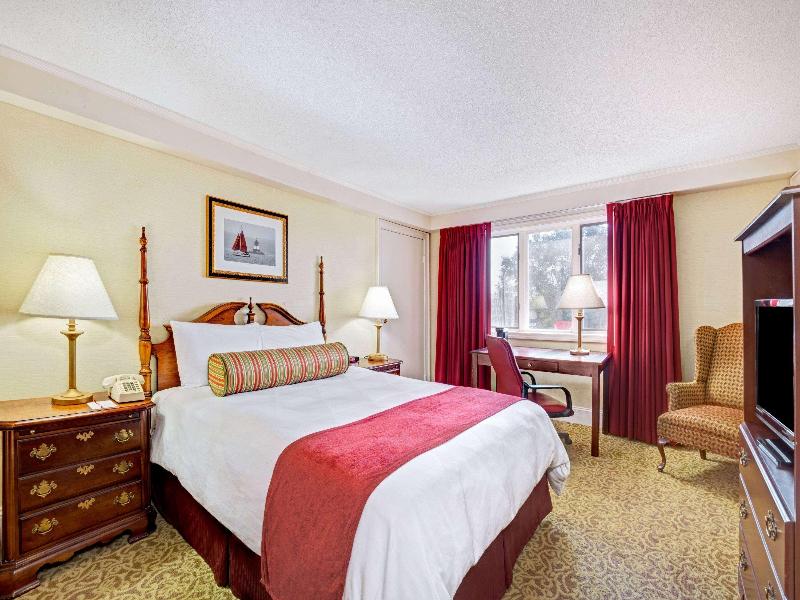 Ramada By Wyndham Seekonk Providence Area image
