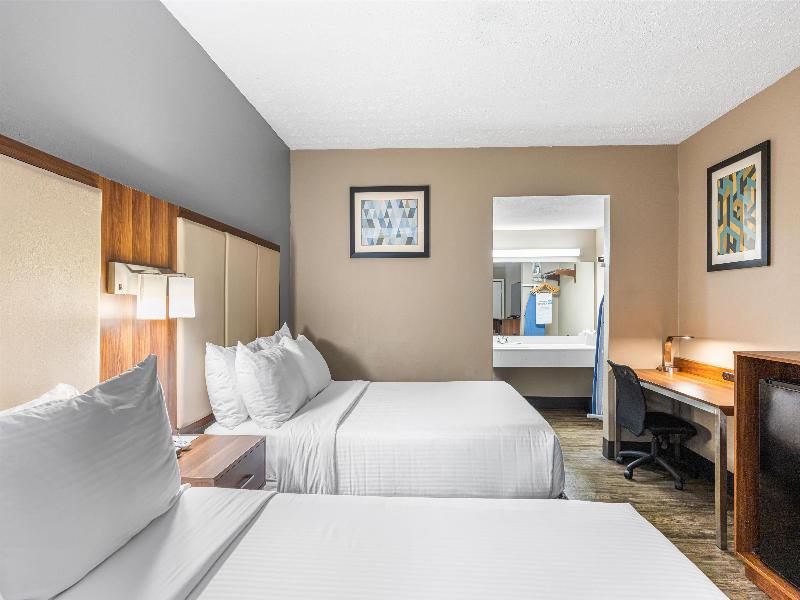 Surestay By Best Western Helen Downtown image