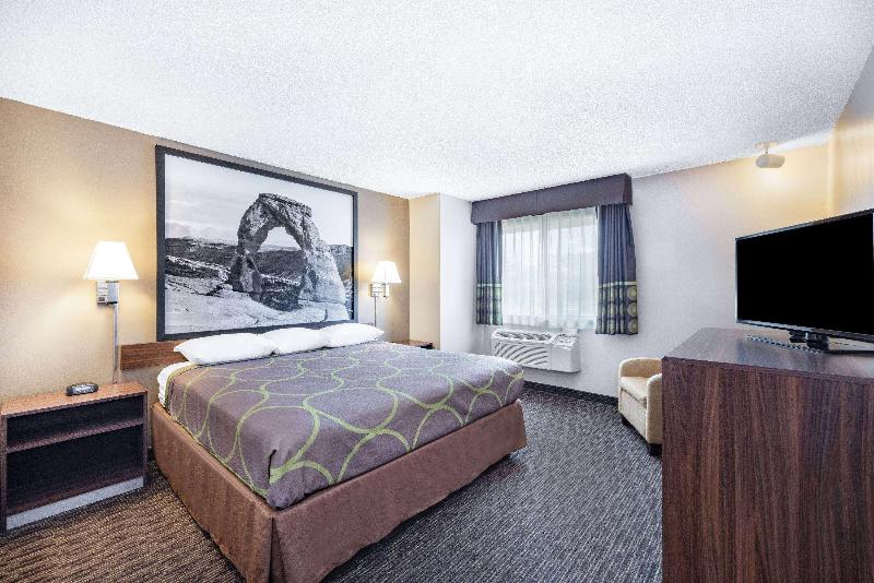 Super 8 By Wyndham Richfield Ut image