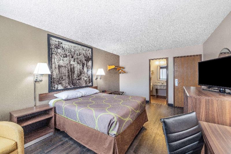 Super 8 By Wyndham Richfield Ut image