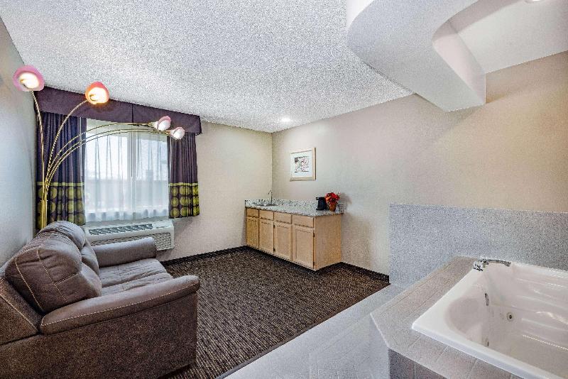 Super 8 By Wyndham Richfield Ut image