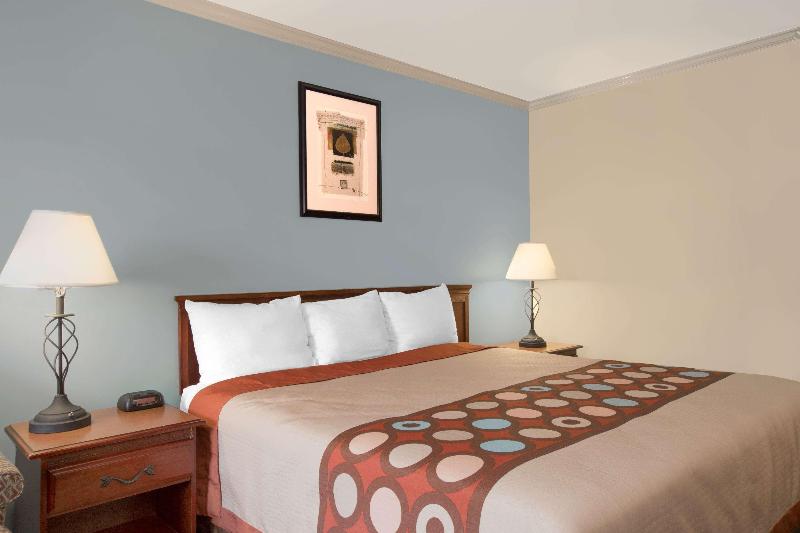 Bed room
