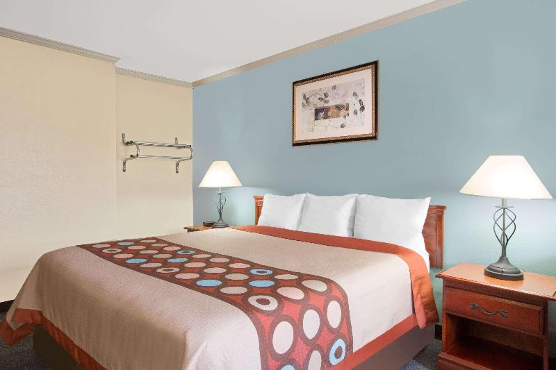 Bed room