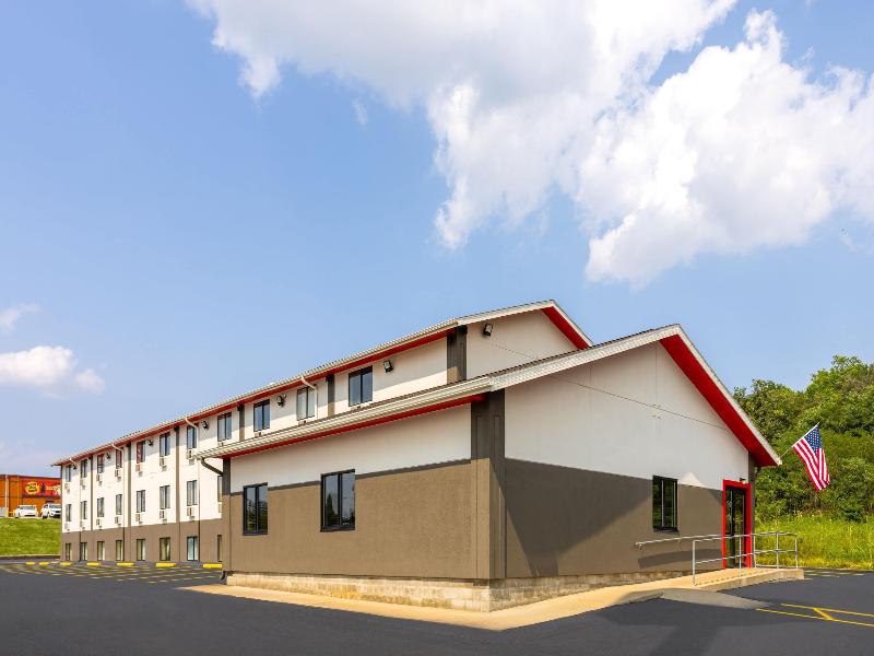 Super 8 By Wyndham St. Clairsville Oh/Wheeling Wv