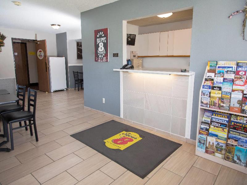 Super 8 By Wyndham Concordia